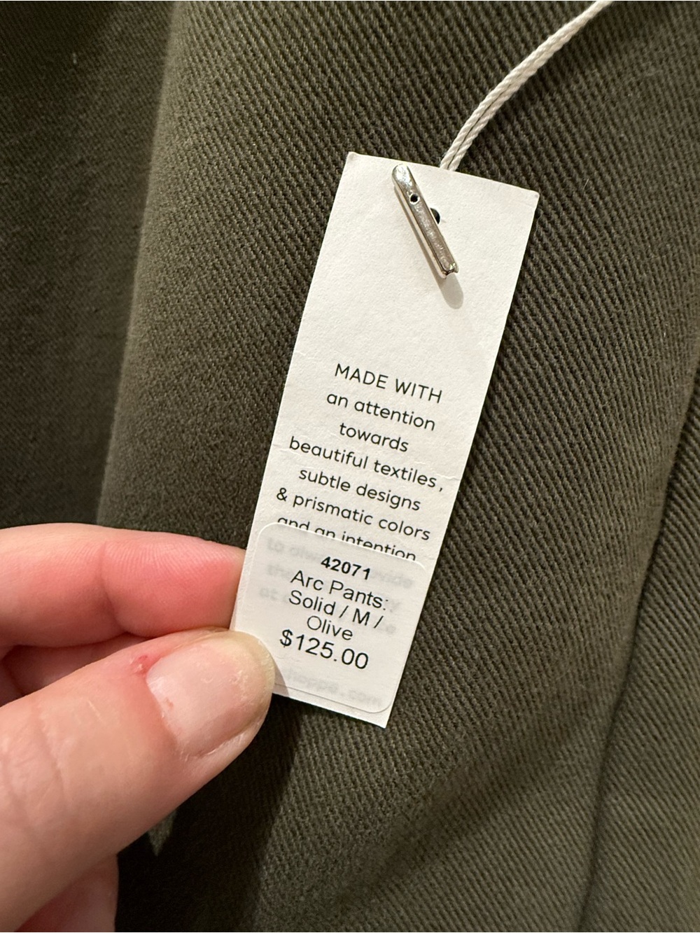Le Bon Shoppe Arc Pant in Olive - Picture 7 of 8